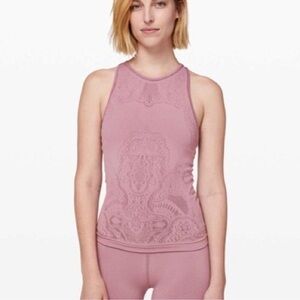 Lululemon Reveal Tank Zen Expression in Mauve Small